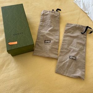 Gucci shoe box with 2 shoe bags